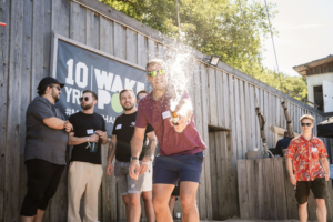 Sommer, Sonne, Wakeboard-Action: Unser evoila Sommerfest 2025 