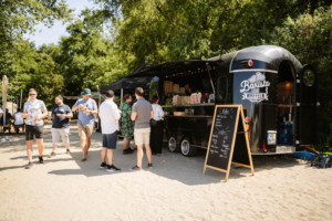 Summer, sun, wakeboard action: our evoila summer party 2025